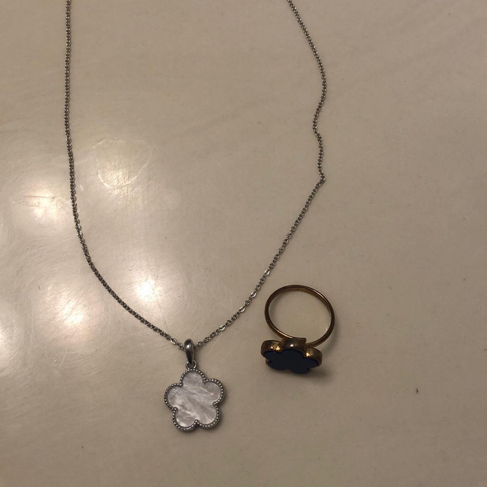 Set of matching necklace and ring